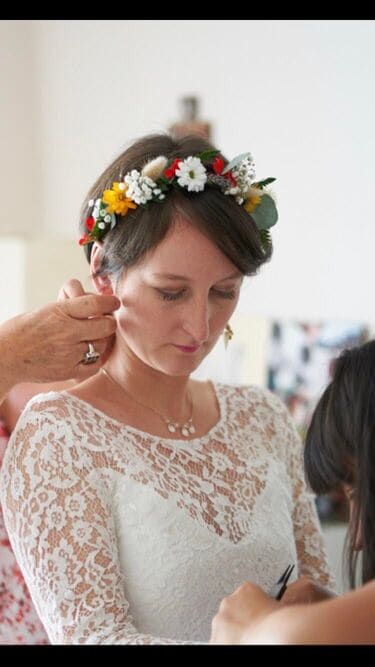 Couronne de fleurs naturelles